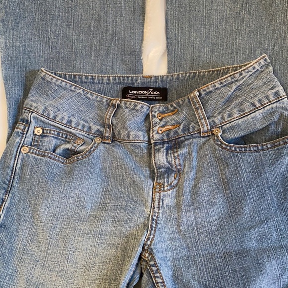 London Jean by Victoria’s Secret Wide Leg Jean Discontinued - Picture 1 of 5